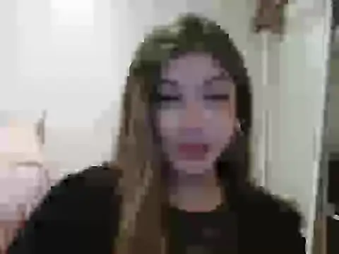 Snapshot of Becca_B chatting on May 2026 05:34:01 AM Becca B online show from May 2026 05:34:01 AM