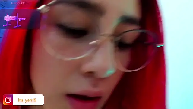 Snapshot of adahraa_younng chatting on September 2025 11:26:01 PM adahraa younng online show from September 2025 11:26:01 PM