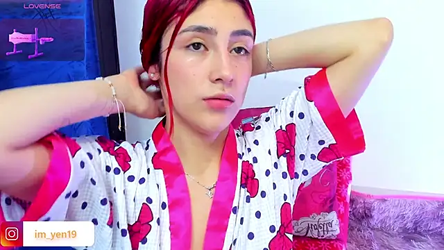 Snapshot of adahraa_younng chatting on September 2025 04:05:02 AM adahraa younng online show from September 2025 04:05:02 AM