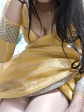 Shalu G online show from January 2026 05:48:01 PM