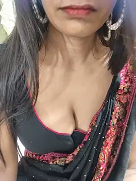 Snapshot of Shalu_G chatting on June 2026 03:53:02 AM Shalu G online show from June 2026 03:53:02 AM