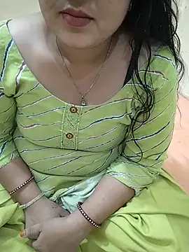 Snapshot of Diya-Sharmaa chatting on September 2025 07:12:01 AM Diya-Sharmaa online show from September 2025 07:12:01 AM