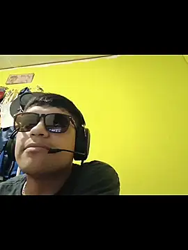 juanfritaa21 online show from October 2025 01:08:02 AM