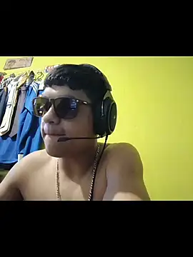 juanfritaa21 online show from October 2025 02:55:02 AM