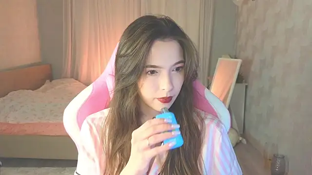 yuna sunshy online show from November 2025 11:13:01 PM