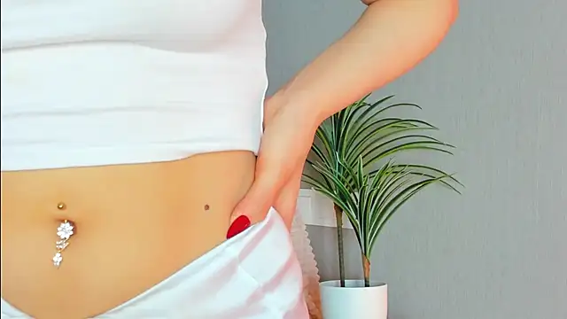 Snapshot of Forever_Smiler chatting on September 2025 09:01:02 AM Forever Smiler online show from September 2025 09:01:02 AM