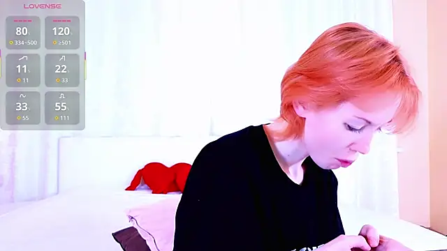 Snapshot of Kiara_Dream chatting on June 2026 10:59:01 PM Kiara Dream online show from June 2026 10:59:01 PM