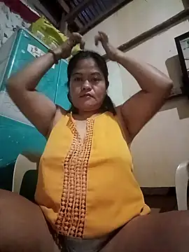 Snapshot of DignaRocero chatting on September 2025 11:26:02 AM DignaRocero online show from September 2025 11:26:02 AM