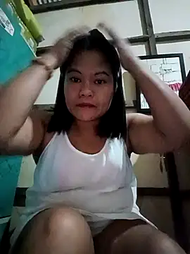 Snapshot of DignaRocero chatting on October 2025 01:58:02 AM DignaRocero online show from October 2025 01:58:02 AM