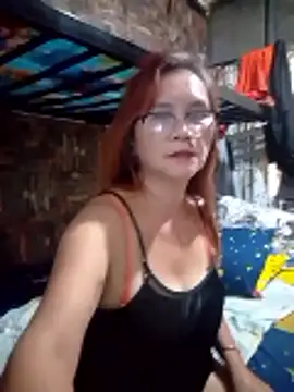 SexyHottMom online show from April 2026 11:33:02 PM