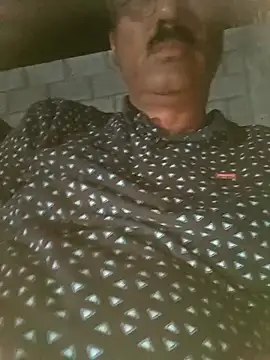 moonflower25 online show from October 2025 05:22:01 PM