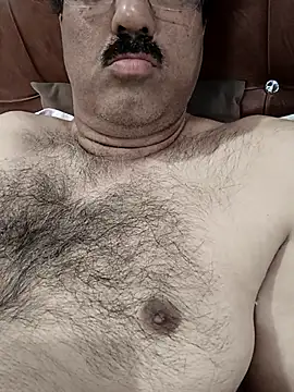 moonflower25 online show from December 2025 01:22:01 AM