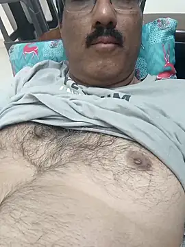 moonflower25 online show from April 2026 12:50:02 PM