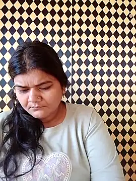 Snapshot of Meenu_tiwari chatting on September 2025 02:48:02 AM Meenu tiwari online show from September 2025 02:48:02 AM