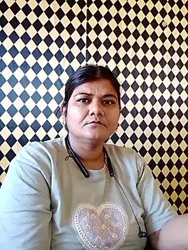 Snapshot of Meenu_tiwari chatting on September 2025 04:54:02 PM Meenu tiwari online show from September 2025 04:54:02 PM