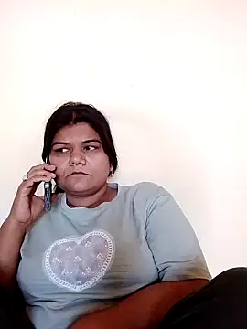 Snapshot of Meenu_tiwari chatting on October 2025 09:51:01 AM Meenu tiwari online show from October 2025 09:51:01 AM
