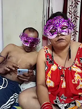 Snapshot of mature_friends chatting on May 2026 05:50:02 PM mature friends online show from May 2026 05:50:02 PM
