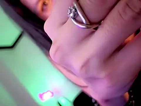 Snapshot of its_me_joe chatting on April 2026 06:24:01 AM its me joe online show from April 2026 06:24:01 AM