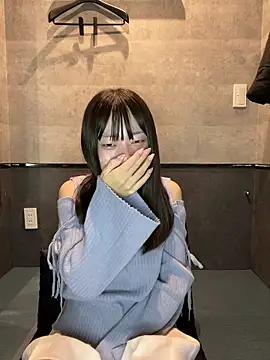 Snapshot of aonyan_7 chatting on January 2026 04:17:02 AM aonyan 7 online show from January 2026 04:17:02 AM