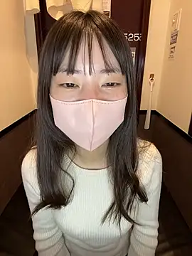 Snapshot of aonyan_7 chatting on April 2026 01:33:01 AM aonyan 7 online show from April 2026 01:33:01 AM