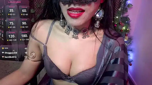 Snapshot of heyy_kiran chatting on January 2026 05:27:02 PM heyy kiran online show from January 2026 05:27:02 PM