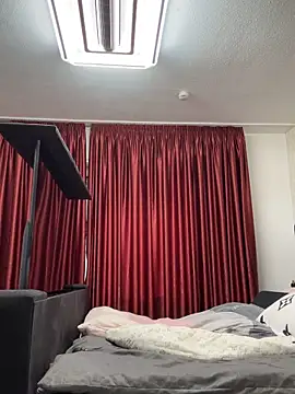 Emilia Mausi online show from September 2025 10:09:02 AM