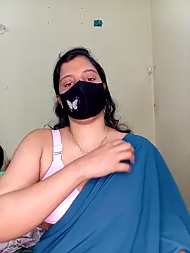 Rose-luckey online show from November 2025 01:55:02 PM