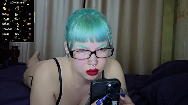 Snapshot of ritaluvswine chatting on November 2025 07:58:02 PM ritaluvswine online show from November 2025 07:58:02 PM