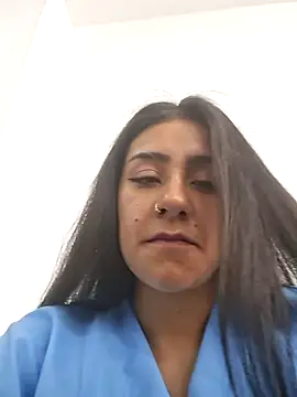 CAROLINE  07 online show from January 2026 01:59:01 PM