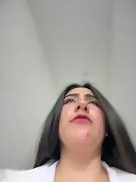 CAROLINE  07 online show from July 2026 07:40:02 PM
