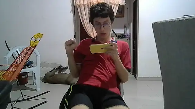 Snapshot of Kevintdx chatting on April 2026 02:22:02 AM Kevintdx online show from April 2026 02:22:02 AM