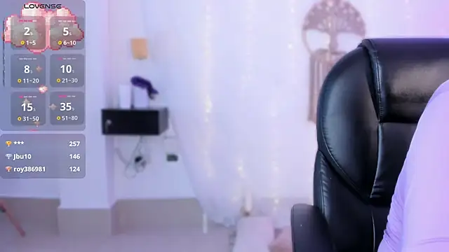 Snapshot of salma_isawwii chatting on October 2025 02:01:01 PM salma isawwii online show from October 2025 02:01:01 PM