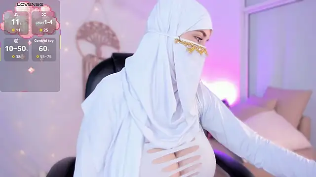 Snapshot of salma_isawwii chatting on October 2025 02:15:01 PM salma isawwii online show from October 2025 02:15:01 PM