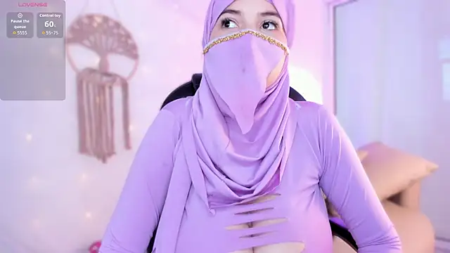 Snapshot of salma_isawwii chatting on October 2025 02:18:02 PM salma isawwii online show from October 2025 02:18:02 PM