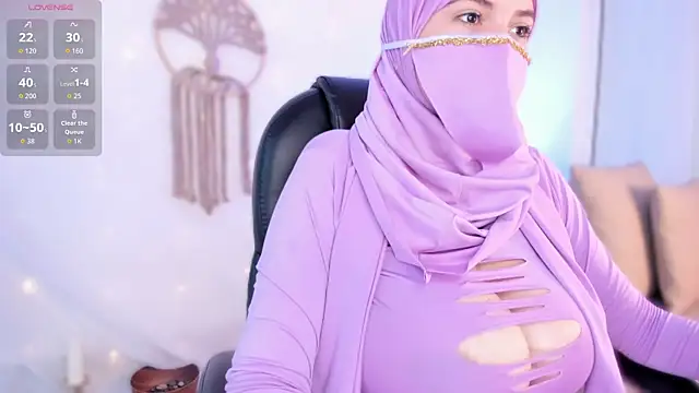 Snapshot of salma_isawwii chatting on November 2025 02:08:01 PM salma isawwii online show from November 2025 02:08:01 PM