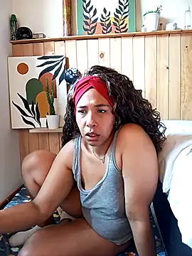 IVONNE COLLINS33 online show from October 2025 03:04:01 PM