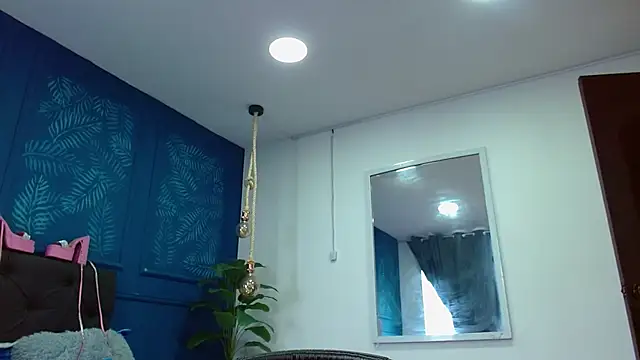 Snapshot of zohet_kriss chatting on March 2026 02:56:01 PM zohet kriss online show from March 2026 02:56:01 PM