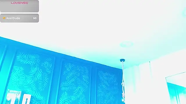 Snapshot of zohet_kriss chatting on March 2026 01:22:01 PM zohet kriss online show from March 2026 01:22:01 PM