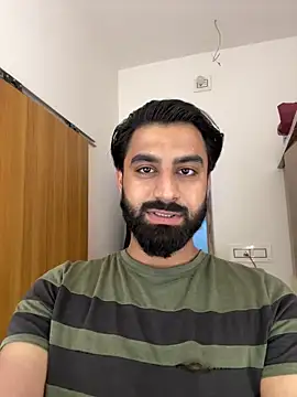 hottestboy03 online show from October 2025 06:53:02 PM