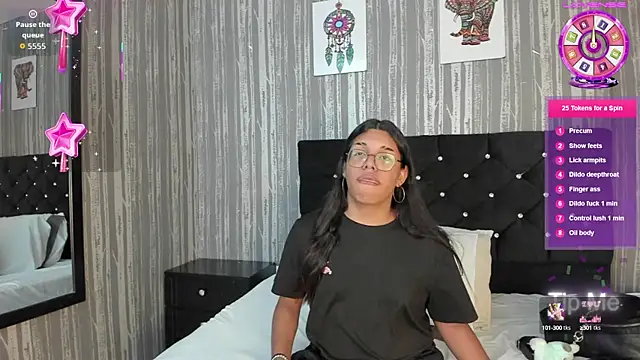 Hailey johnsonn online show from September 2025 04:41:02 PM