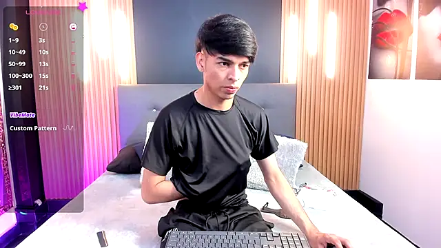 OnlyJos online show from November 2025 07:59:01 PM