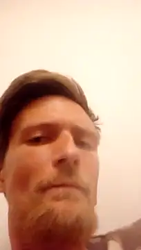 Snapshot of AcquiredCompound chatting on October 2025 04:30:02 PM AcquiredCompound online show from October 2025 04:30:02 PM