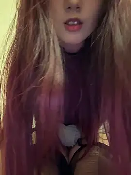 Snapshot of mimi9420 chatting on October 2025 03:46:02 PM mimi9420 online show from October 2025 03:46:02 PM