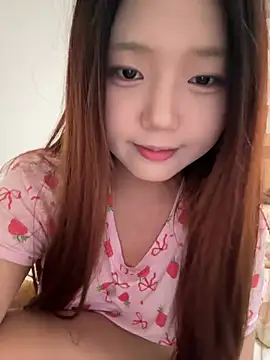 Snapshot of mimi9420 chatting on May 2026 02:44:01 PM mimi9420 online show from May 2026 02:44:01 PM