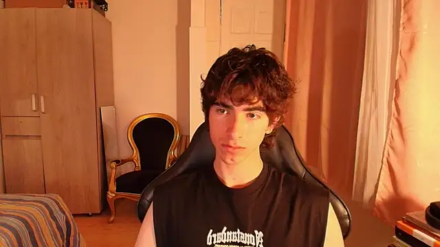 Snapshot of Nude_Boy18 chatting on September 2025 03:20:01 AM Nude Boy18 online show from September 2025 03:20:01 AM