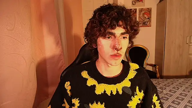 Snapshot of Nude_Boy18 chatting on November 2025 06:26:02 AM Nude Boy18 online show from November 2025 06:26:02 AM