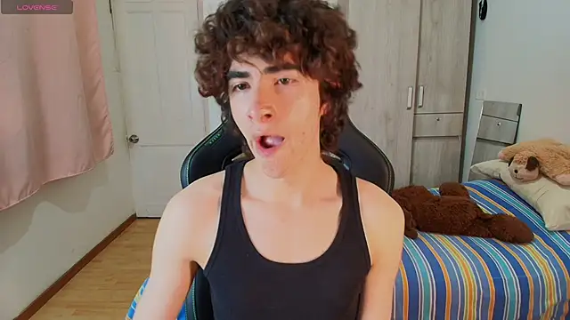 Snapshot of Nude_Boy18 chatting on November 2025 12:47:01 AM Nude Boy18 online show from November 2025 12:47:01 AM