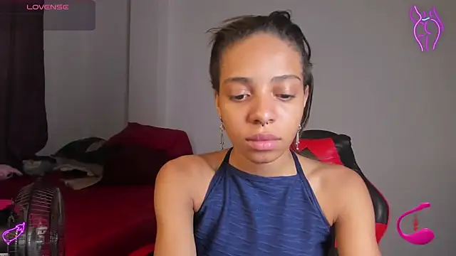 Snapshot of yumi_hanna chatting on March 2026 01:32:02 AM yumi hanna online show from March 2026 01:32:02 AM