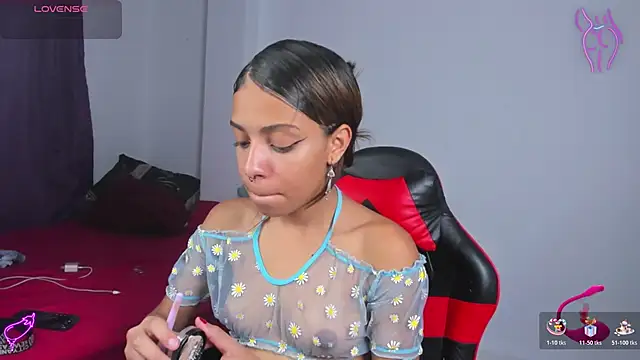 Snapshot of yumi_hanna chatting on March 2026 02:06:01 AM yumi hanna online show from March 2026 02:06:01 AM