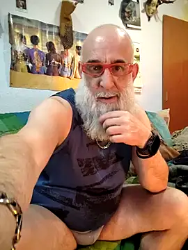 Snapshot of barbaszztop chatting on March 2026 07:03:02 AM barbaszztop online show from March 2026 07:03:02 AM